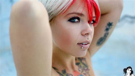 Brypunky suicide naked